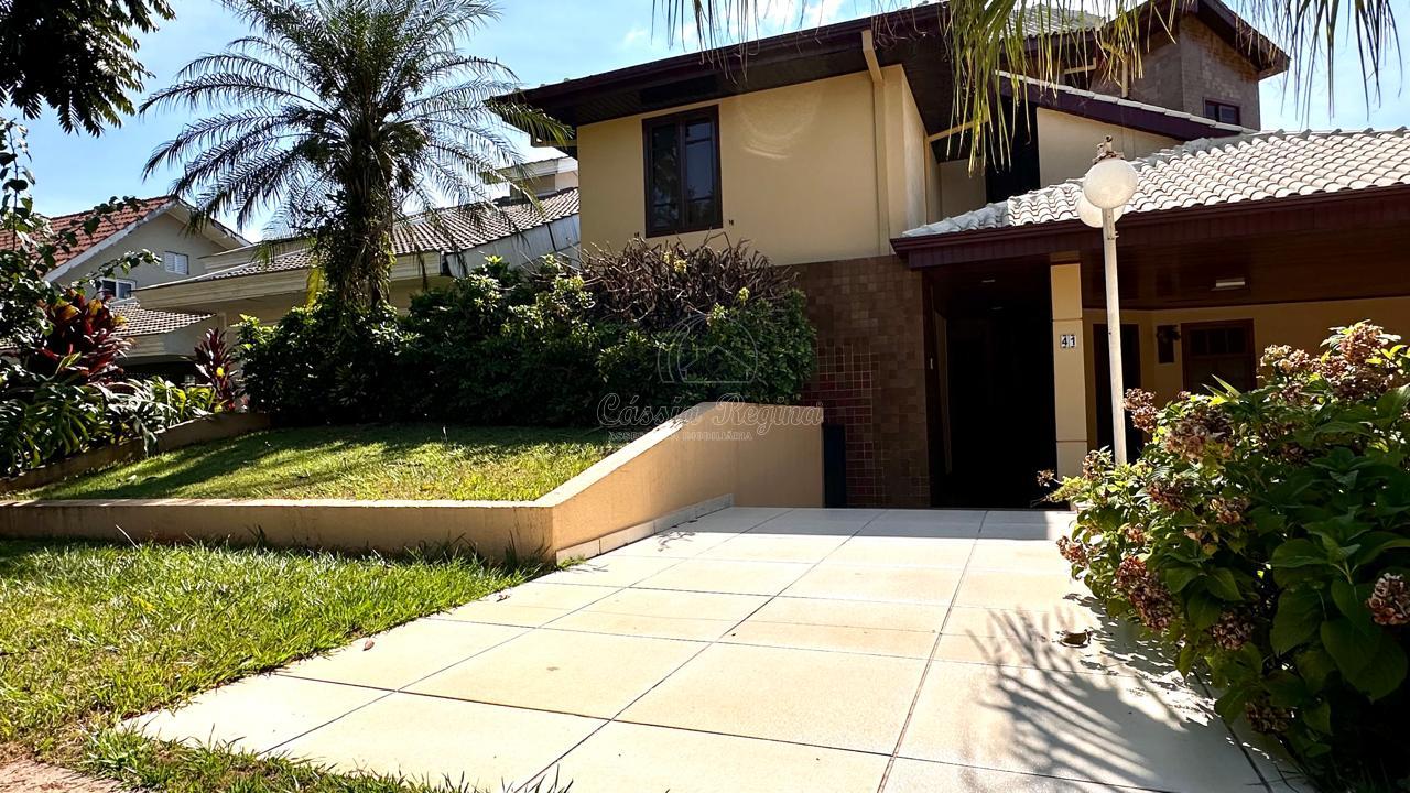 Casa com 05 dormitórios, no Condomínio Lago dos Cisnes, Jardim Ana Cristina