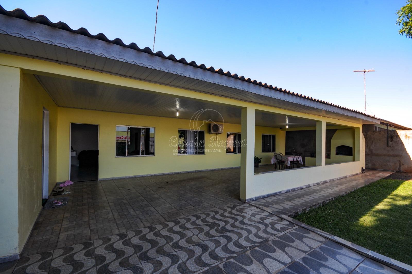 Casa à venda com 3 dormitórios,localizada na região da Vila C