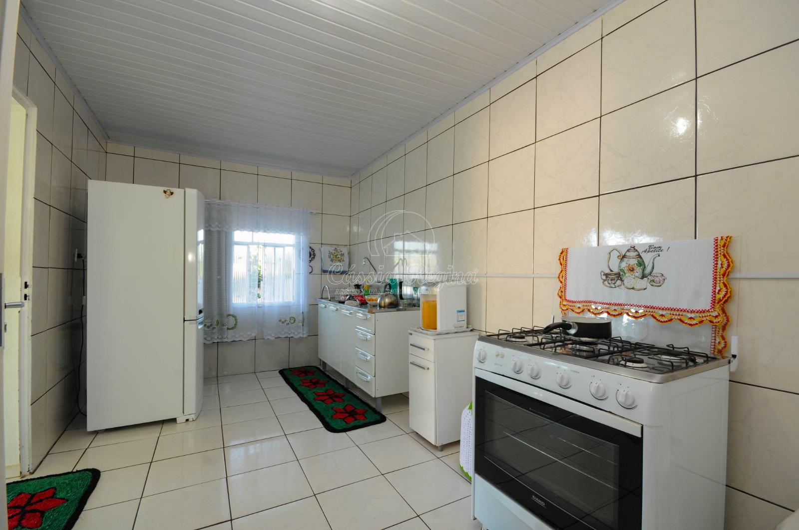 Casa à venda com 3 dormitórios,localizada na região da Vila C