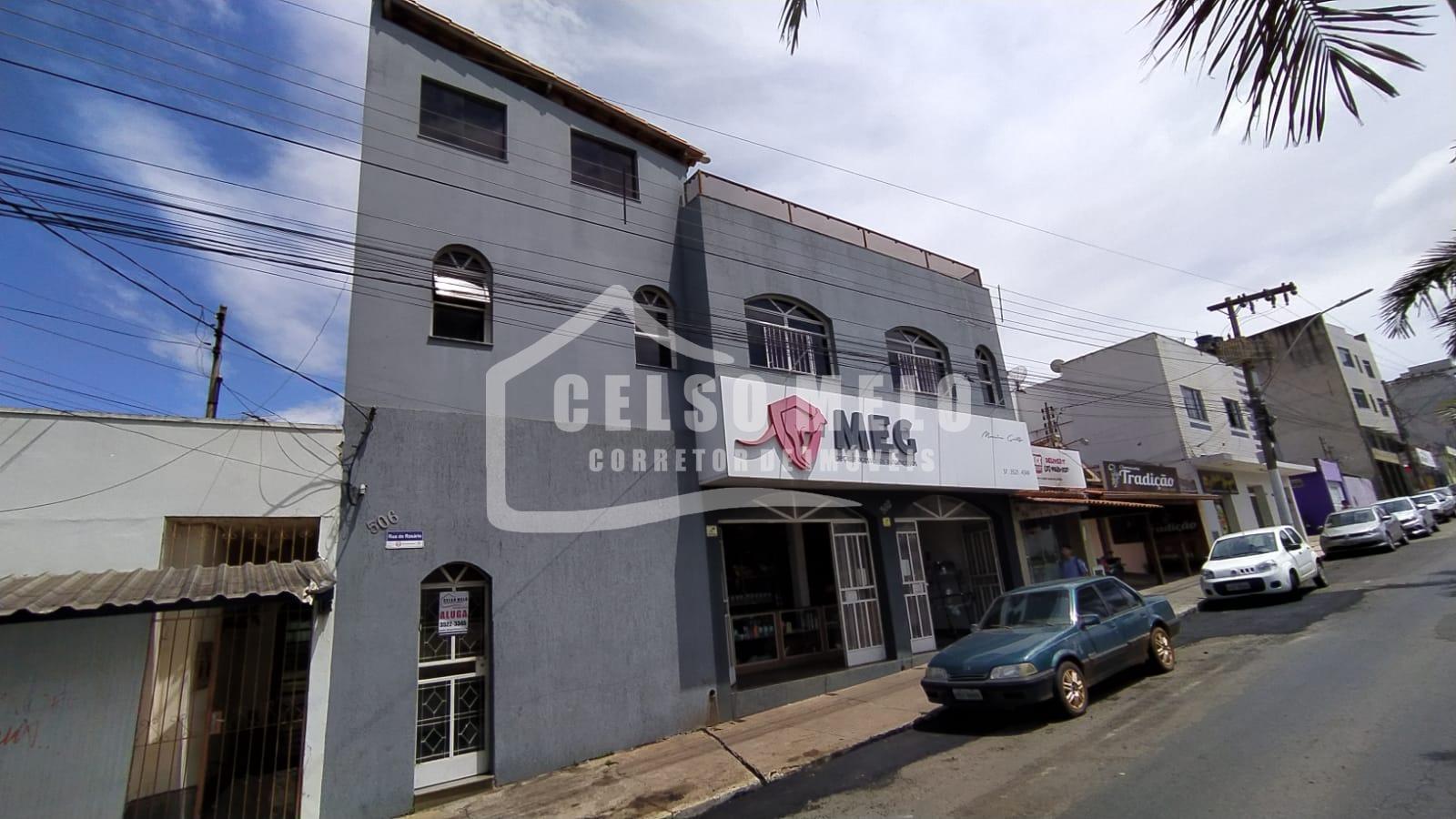APARTAMENTO   COBERTURA - ALUGUEL