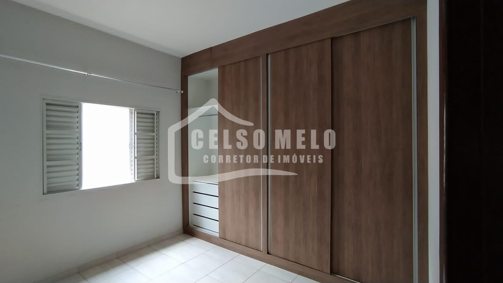 Celso Melo Corretor de Im�veis em Bom Despacho