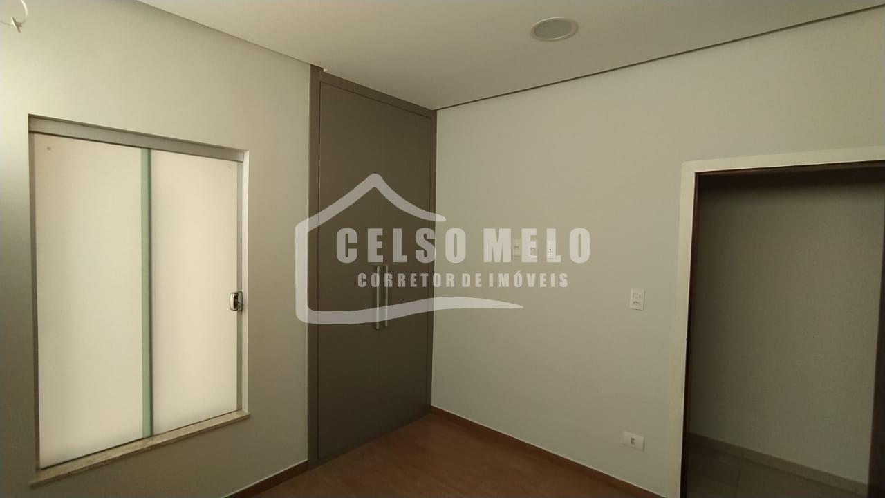 Celso Melo Corretor de Im�veis em Bom Despacho