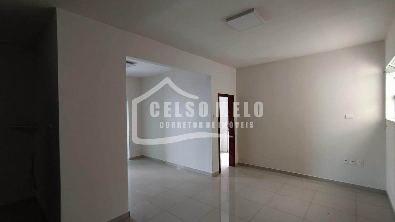 Celso Melo Corretor de Im�veis em Bom Despacho