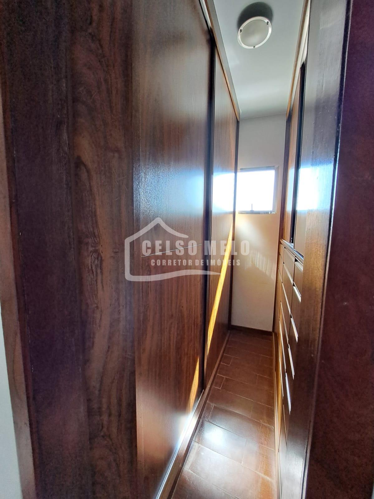 Celso Melo Corretor de Im�veis em Bom Despacho