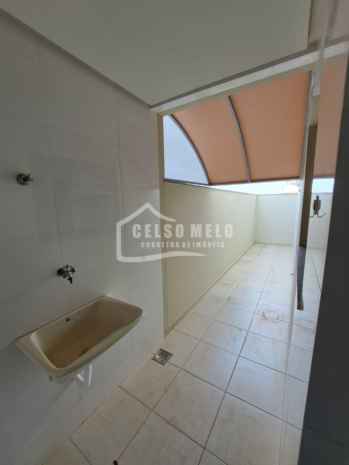 Celso Melo Corretor de Im�veis em Bom Despacho