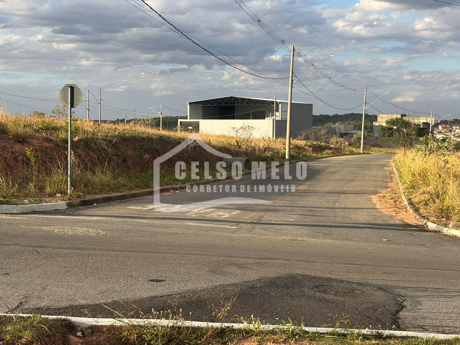 Celso Melo Corretor de Imveis em Bom Despacho