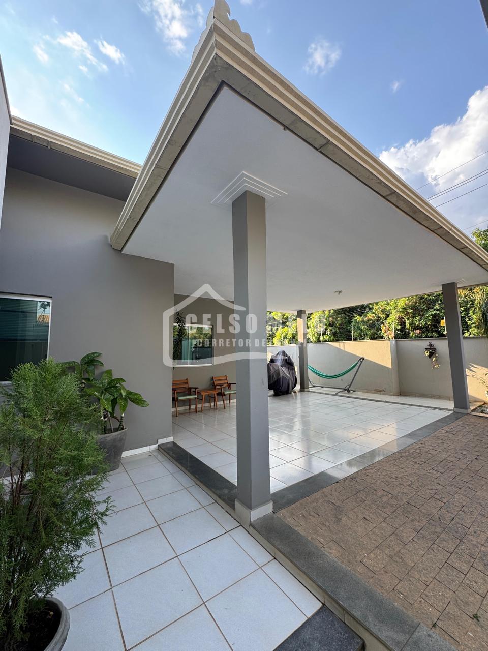 Celso Melo Corretor de Imveis em Bom Despacho