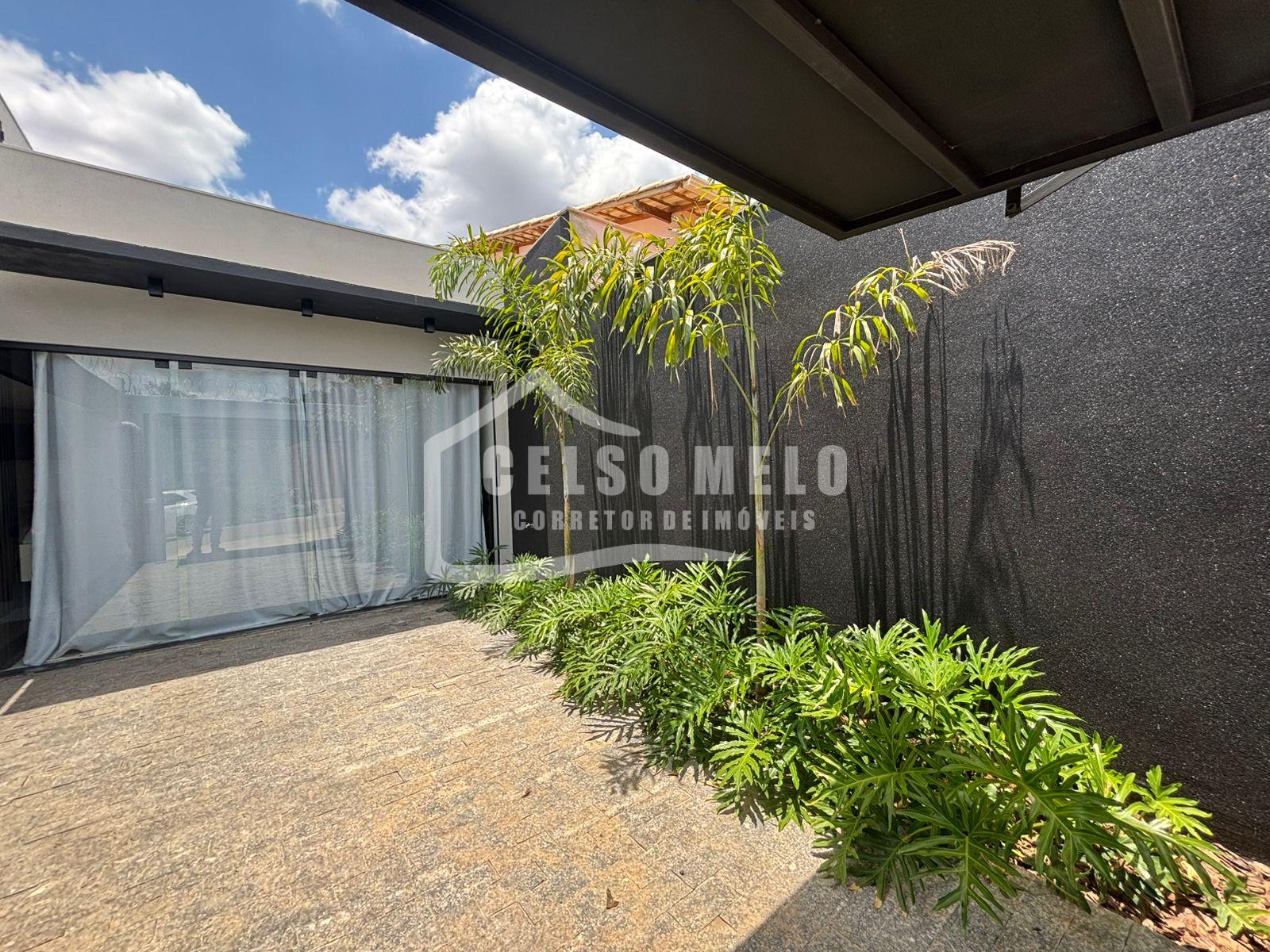 Celso Melo Corretor de Imveis em Bom Despacho