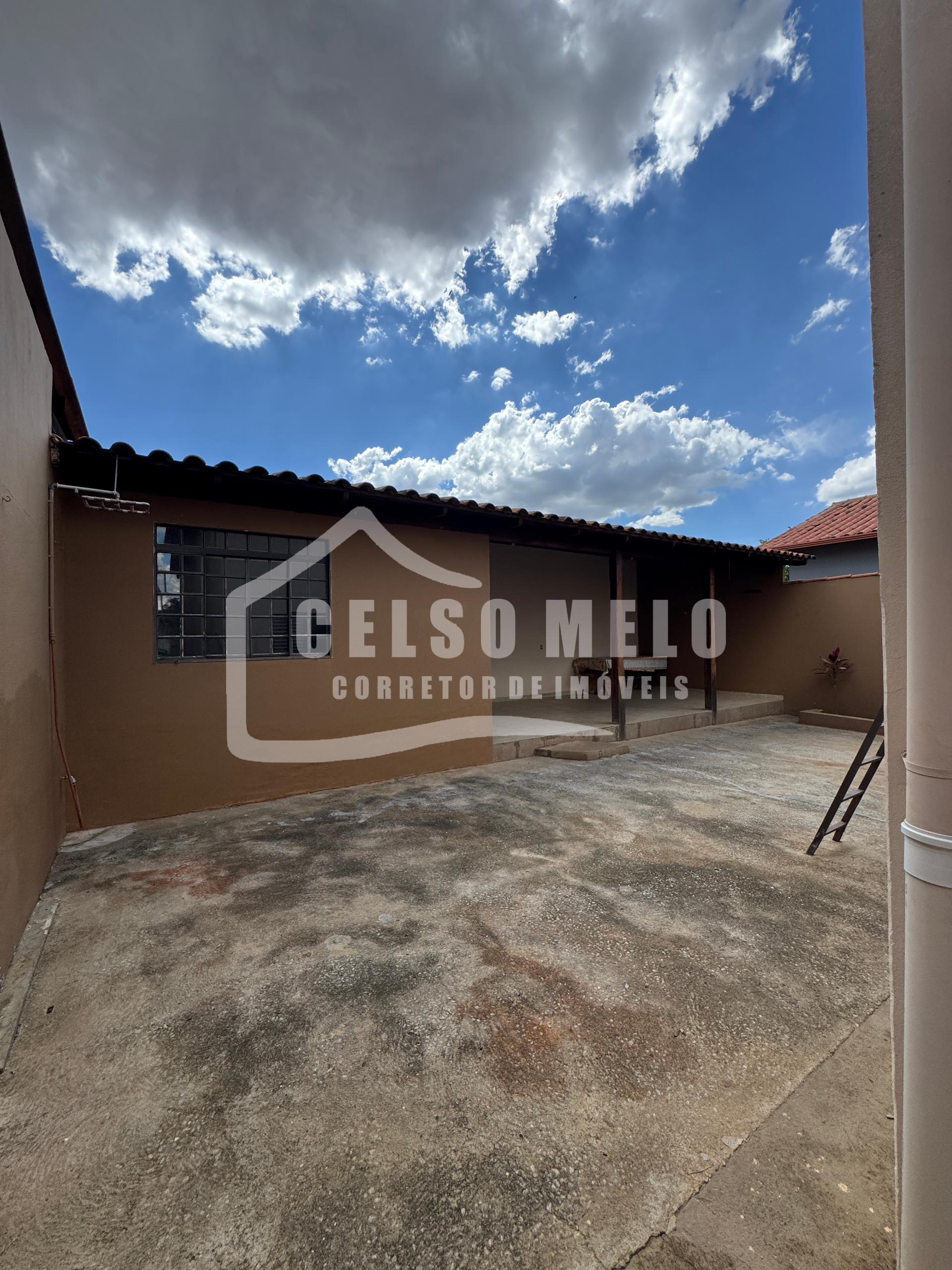 Celso Melo Corretor de Imveis em Bom Despacho