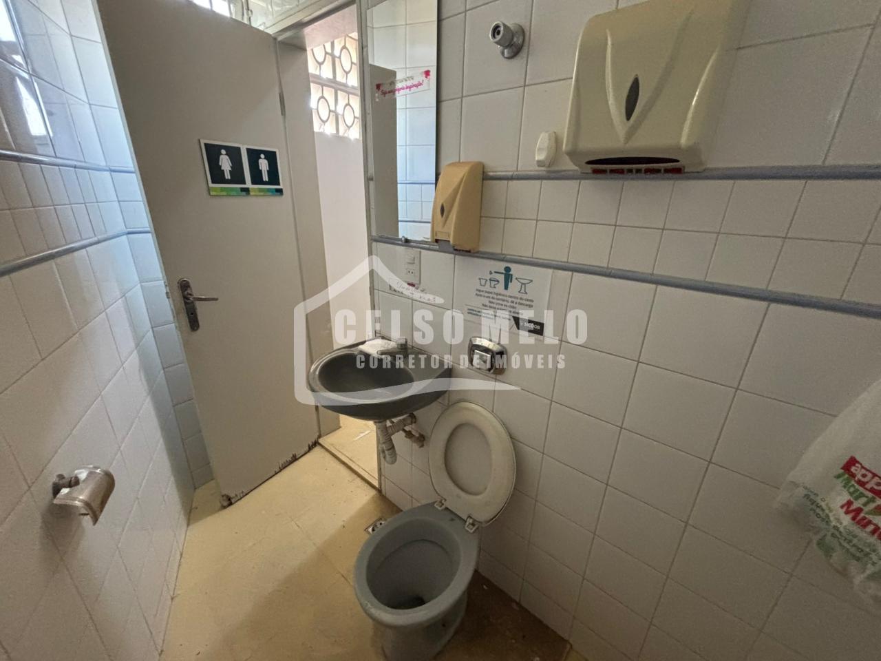 Celso Melo Corretor de Im�veis em Bom Despacho