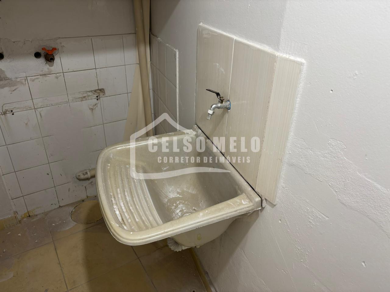 Celso Melo Corretor de Im�veis em Bom Despacho