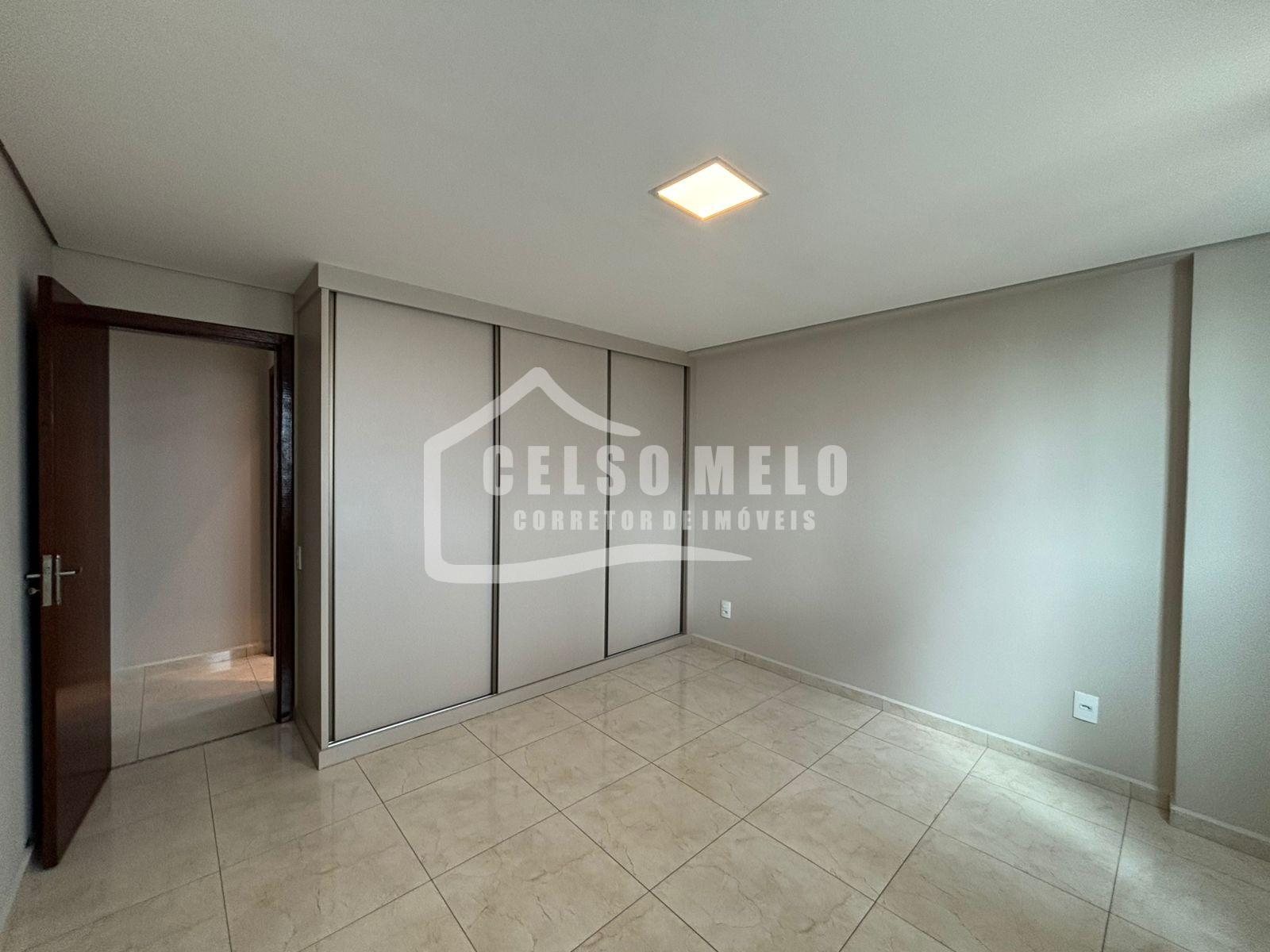 Celso Melo Corretor de Im�veis em Bom Despacho