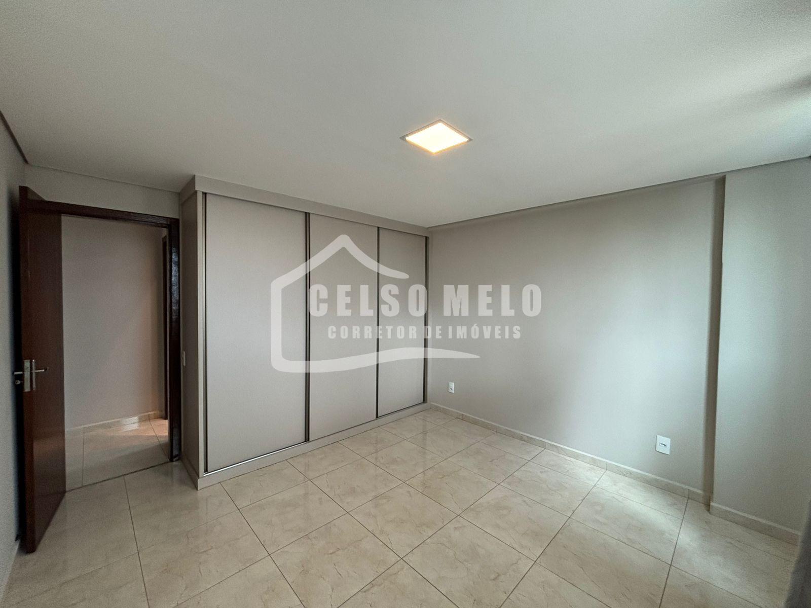 Celso Melo Corretor de Im�veis em Bom Despacho