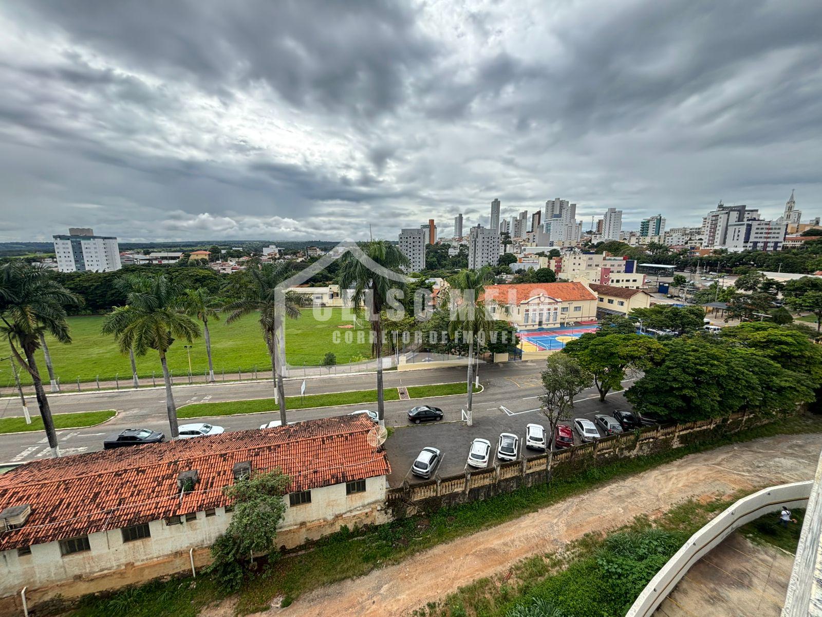 Celso Melo Corretor de Im�veis em Bom Despacho
