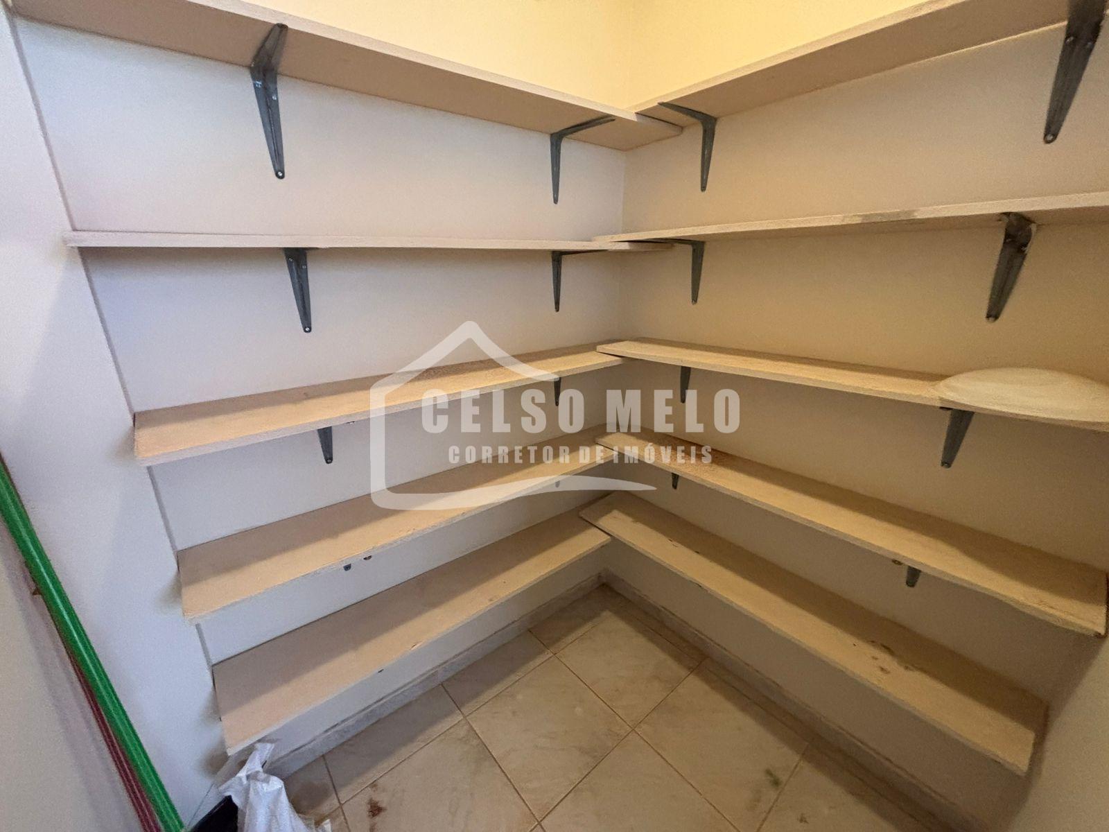 Celso Melo Corretor de Im�veis em Bom Despacho