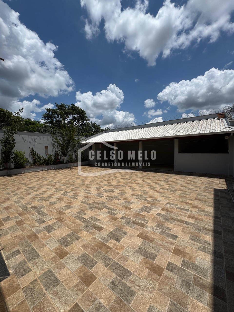Celso Melo Corretor de Im�veis em Bom Despacho