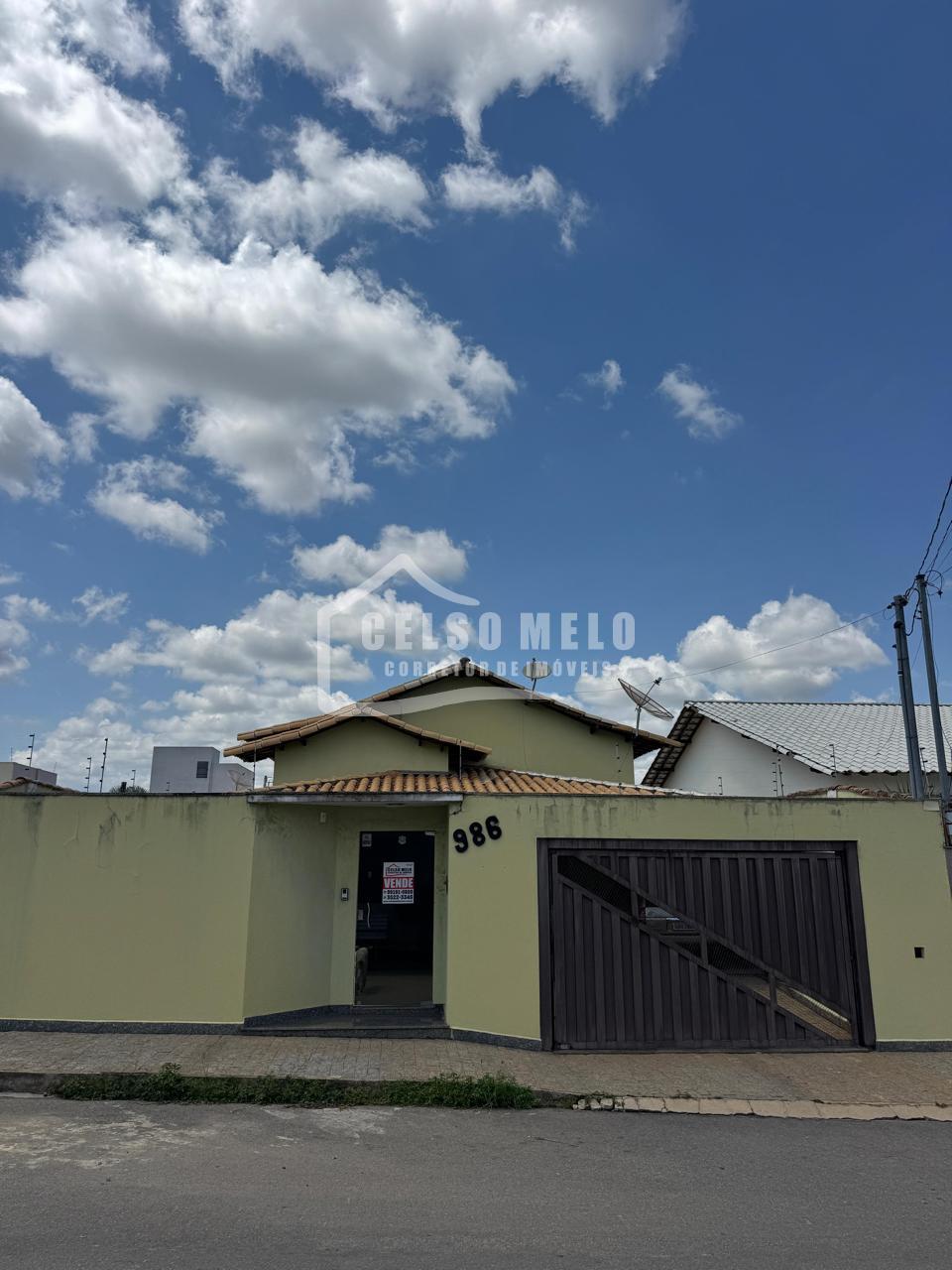 Casa � venda, CALAIS, BOM DESPACHO - MG
