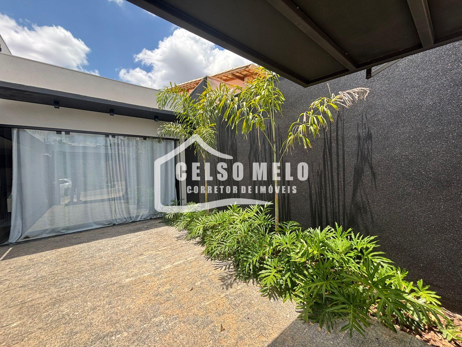 Celso Melo Corretor de Im�veis em Bom Despacho