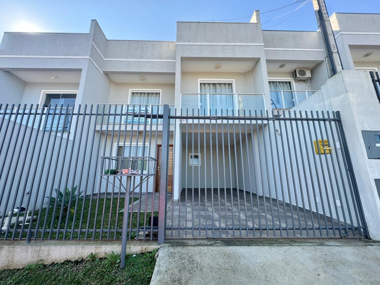 Sobrado com 3 dormitórios à venda, Uvaranas, PONTA GROSSA - PR