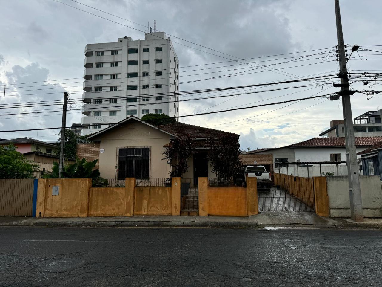 Terreno com 291,20m . Nova Rússia- Ponta Grossa- Paraná