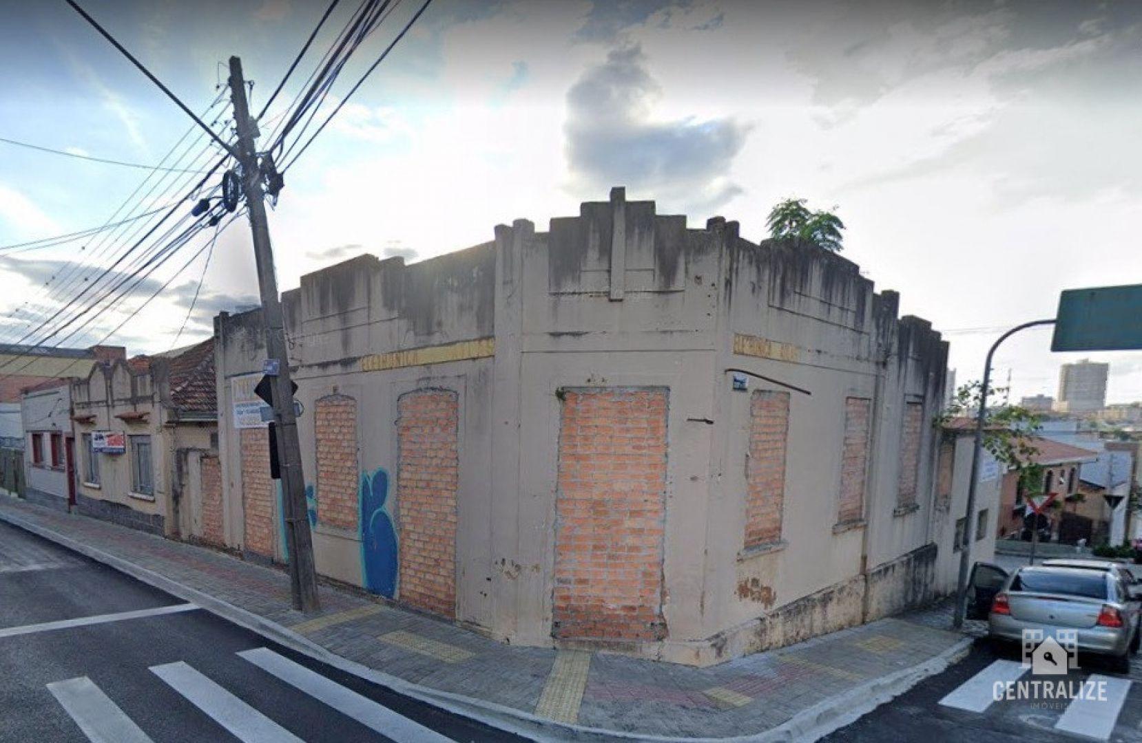 Residência com 342m  à venda, Centro, PONTA GROSSA - PR