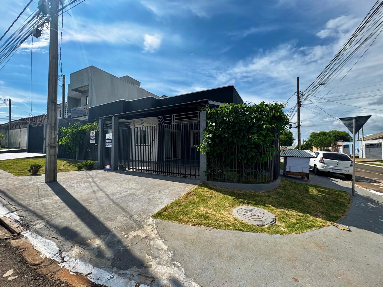 Casa com 3 dormitórios à venda, Cara-Cara-Uvaranas- PONTA GROS...