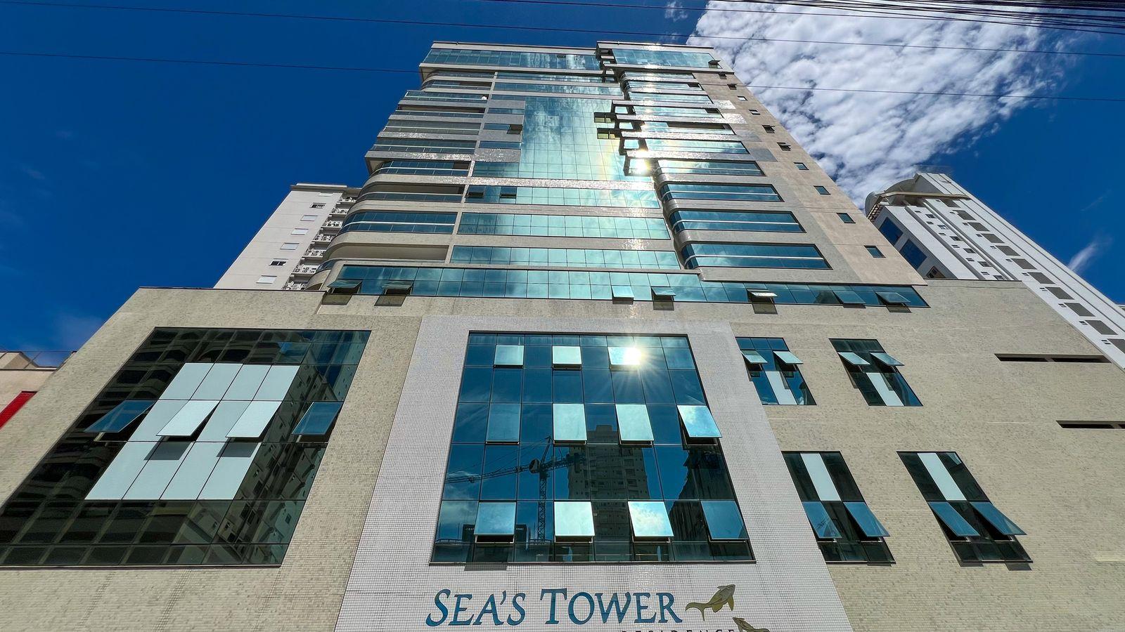 VENDA - EDIFÍCIO SEA´S TOWER RESIDENCE, Meia Praia-SANTA CATAR...