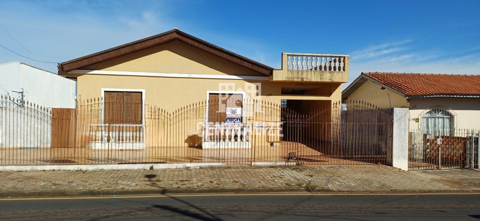 Casa para Locação com 5 quartos e suíte em Uvaranas- Ponta Grossa- PR