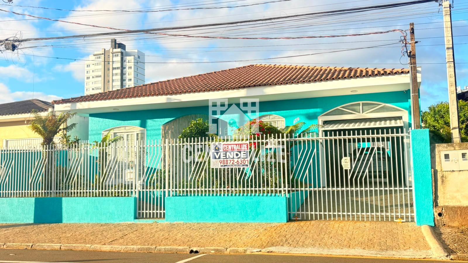 Casa à venda com 5 quartos, sendo 3 suítes no Estrela - Ponta Grossa