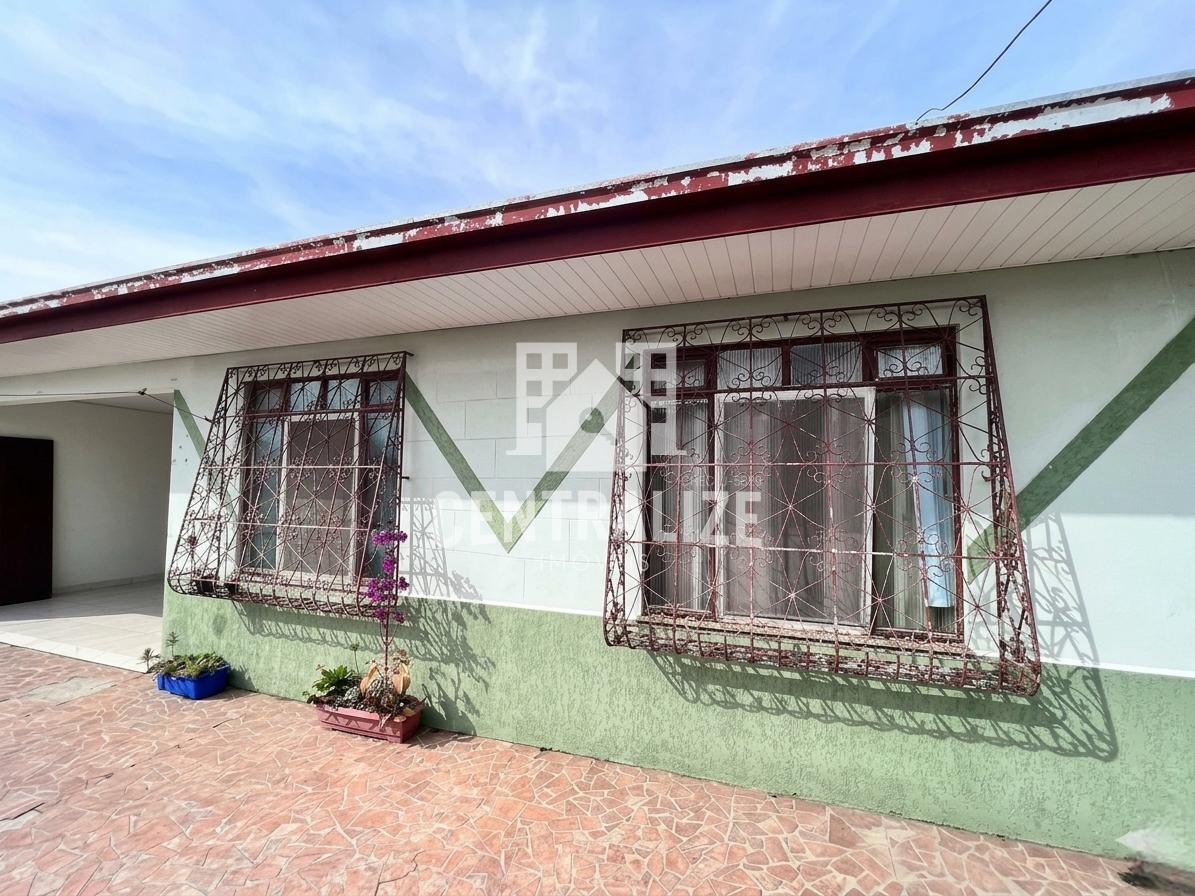 Casa para locação com 4 quartos na Colônia Dona Luiza - Ponta Grossa
