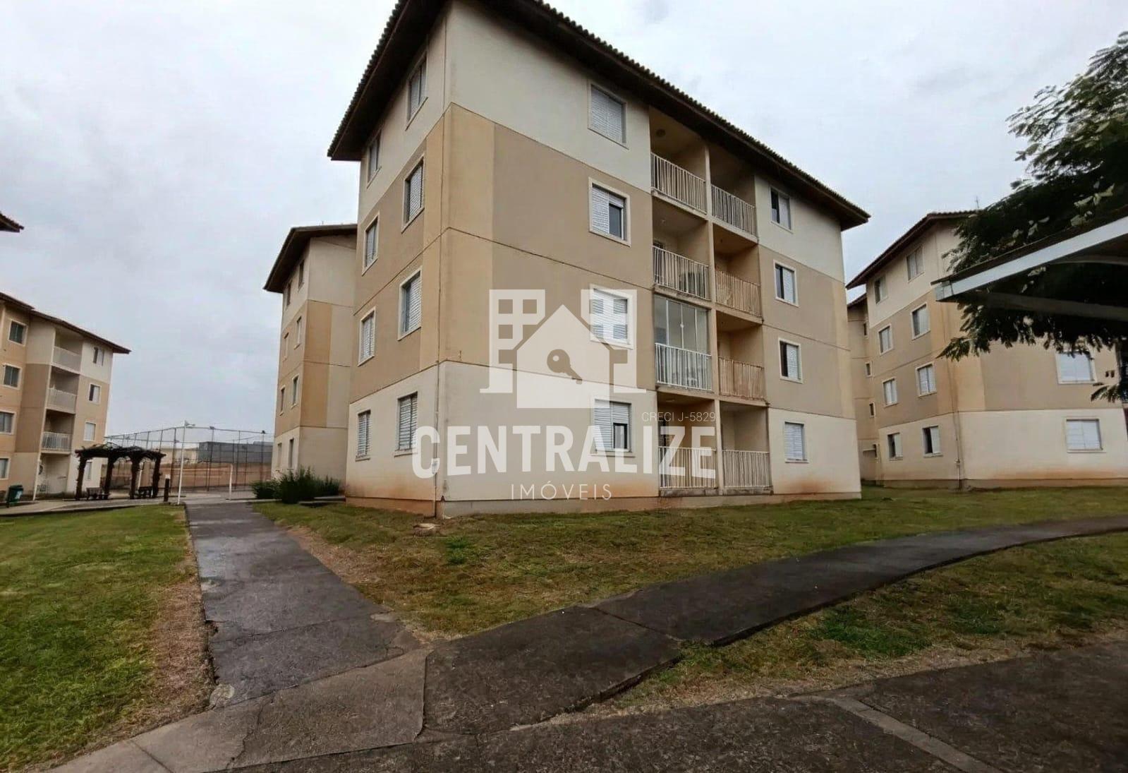 Apartamento Garden a venda, com 74m², contendo 3 quartos em Uvaranas, Ponta Grossa, PR