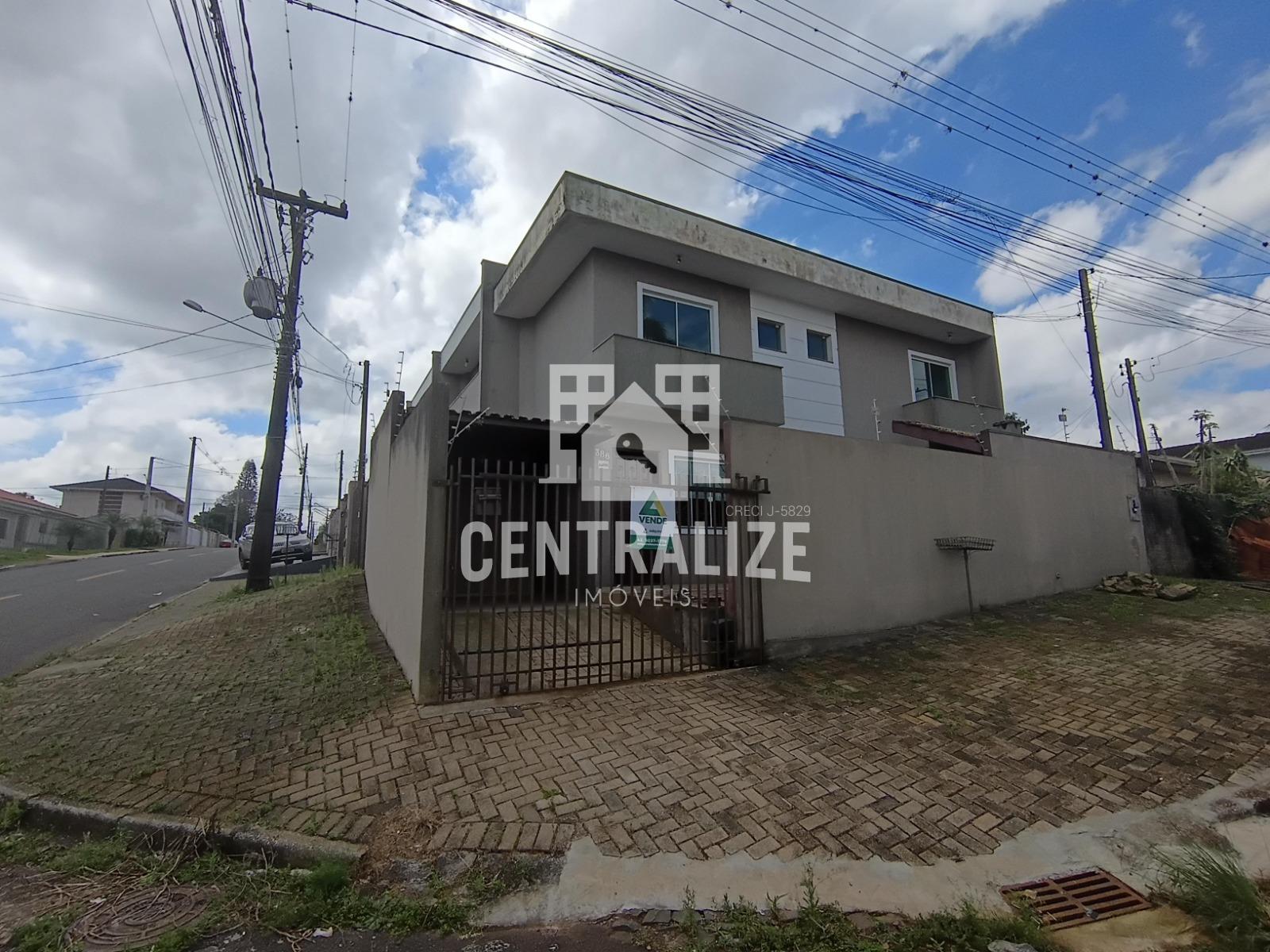 Sobrado com 2 quartos, sendo 1 suíte na Colônia Dona Luiza, Ponta Grossa - PR