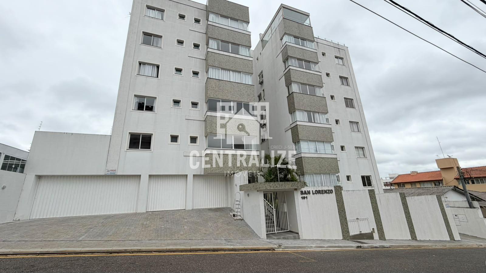 Apartamento semimobiliado com 2 quartos +1 suíte no Edifício San Lorenzo, Estrela, Ponta Grossa - PR