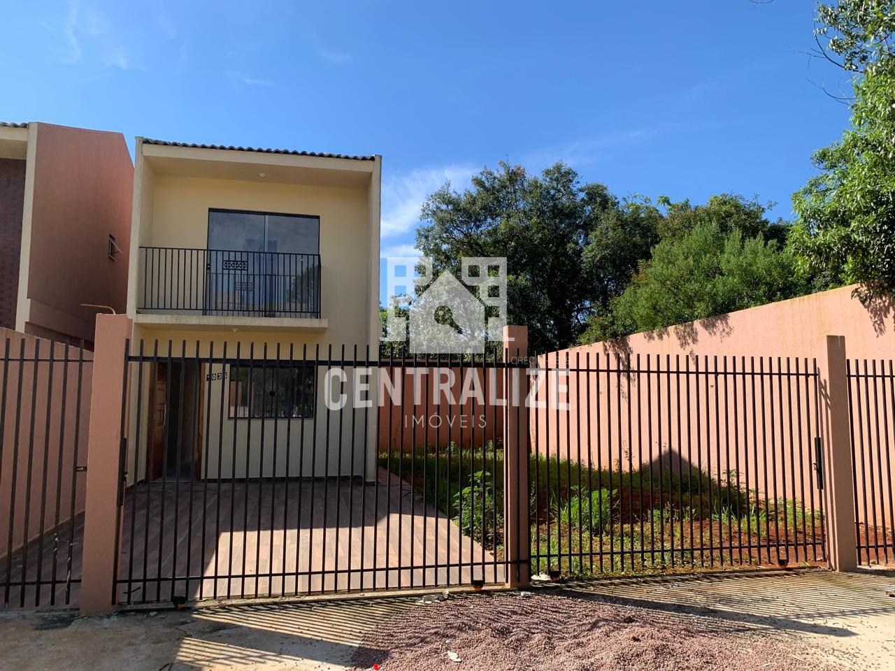 Sobrado com 2 quartos, à venda em Uvaranas, Ponta Grossa- PR