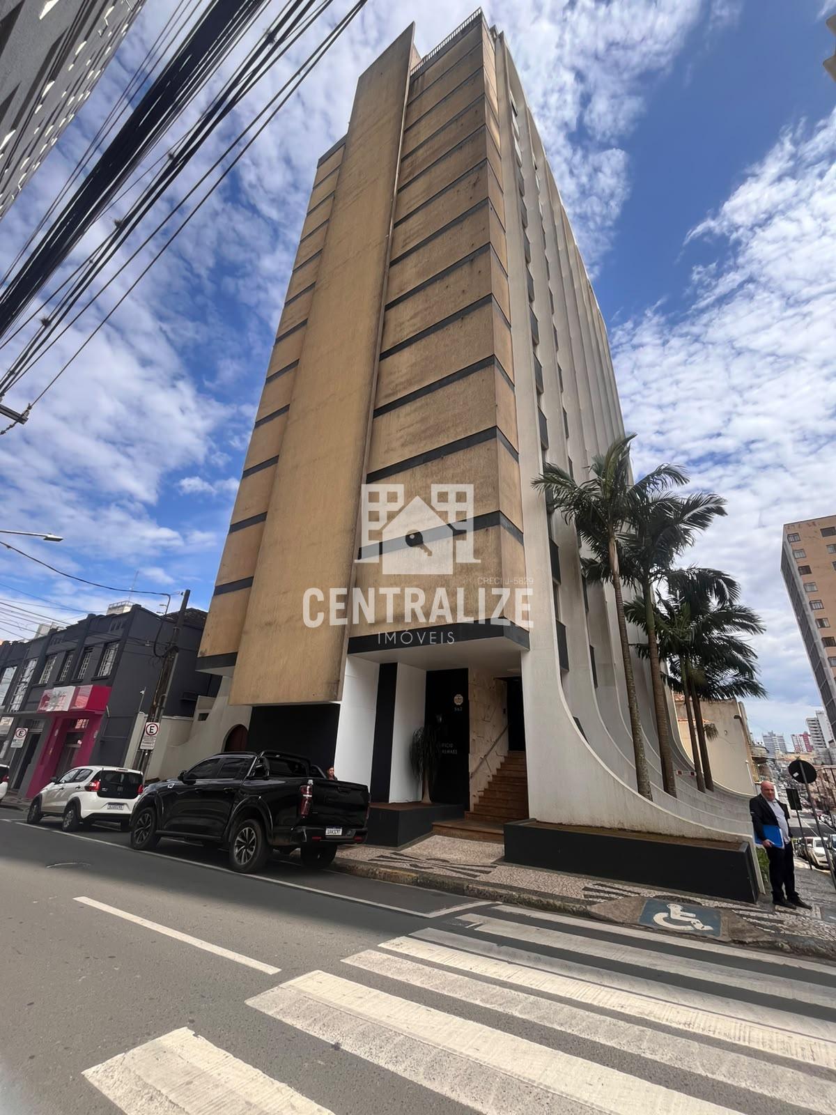 Apartamento mobiliado com 3 quartos, sendo 1 suíte, no Edifício Carvalhões, Centro, Ponta Grossa- PR