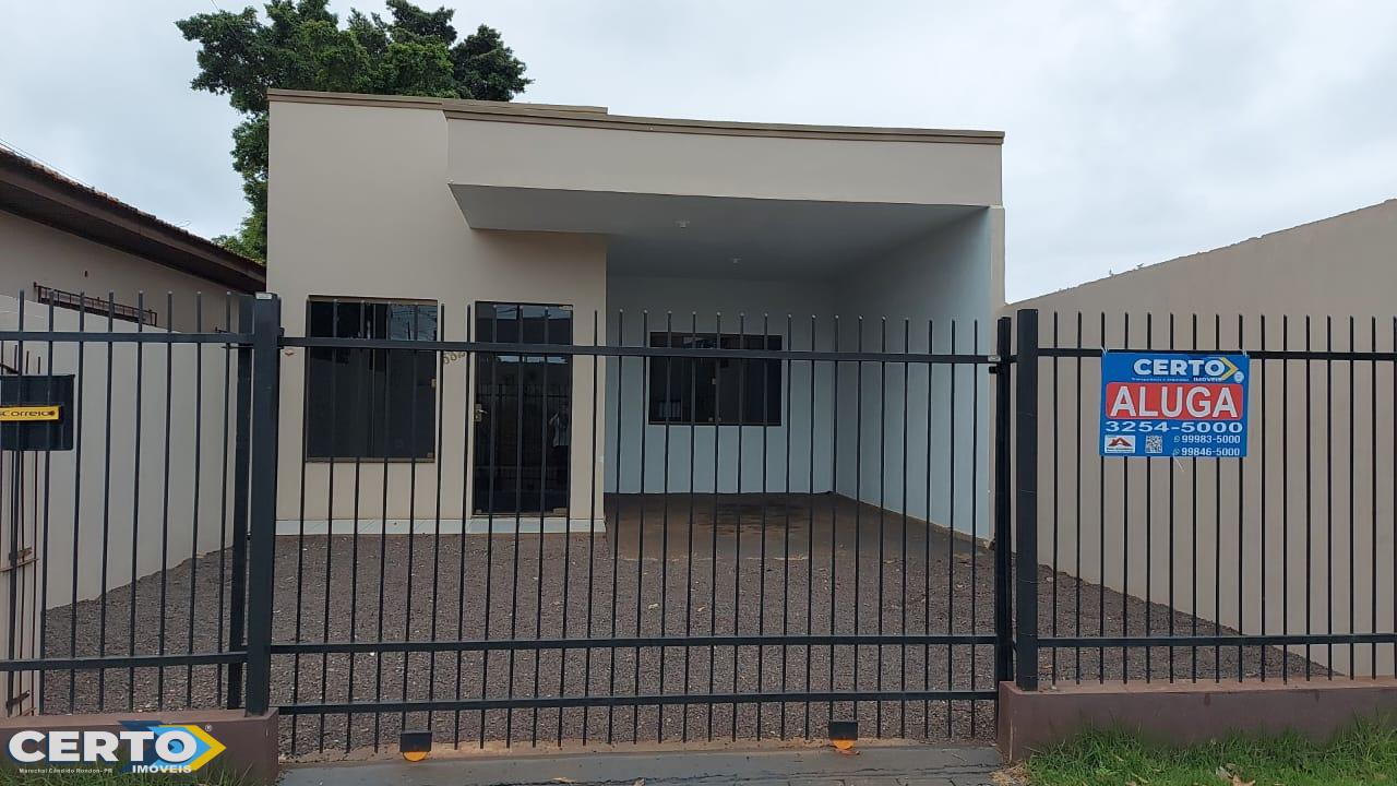 Casa com 2 quartos, sala, cozinha, lavanderia, banheiro