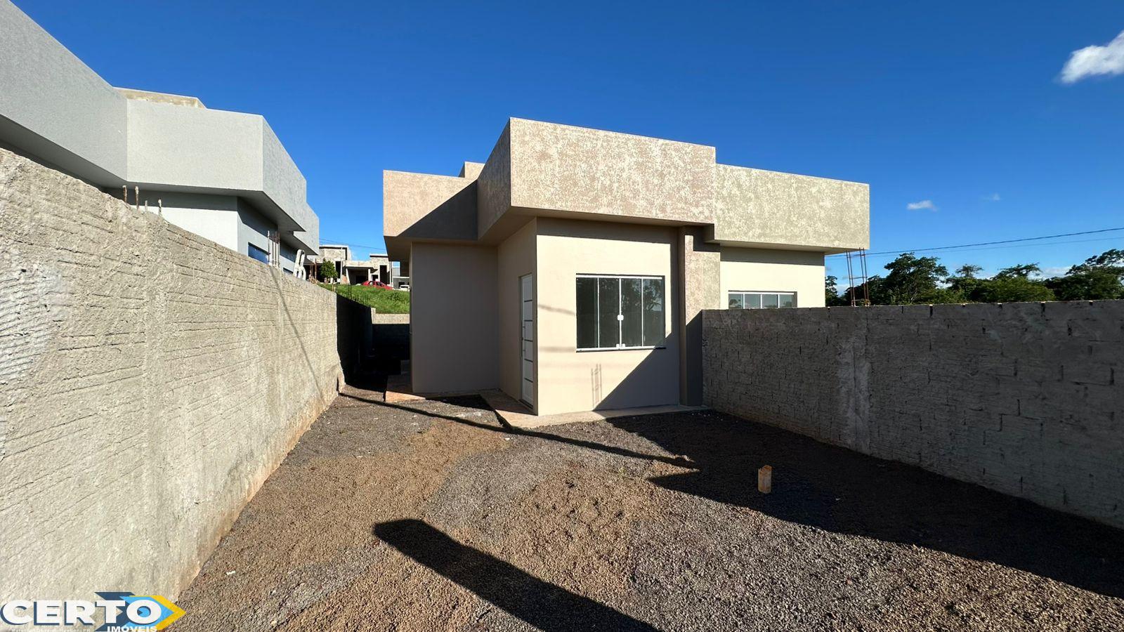 CASA À VENDA NO LOTEAMENTO CATARATAS II
