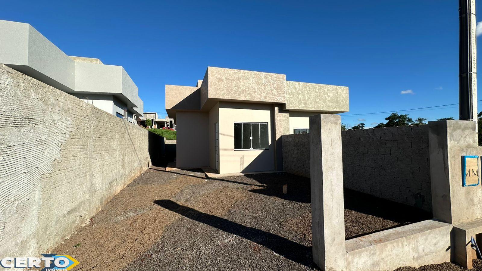 CASA À VENDA NO LOTEAMENTO CATARATAS II