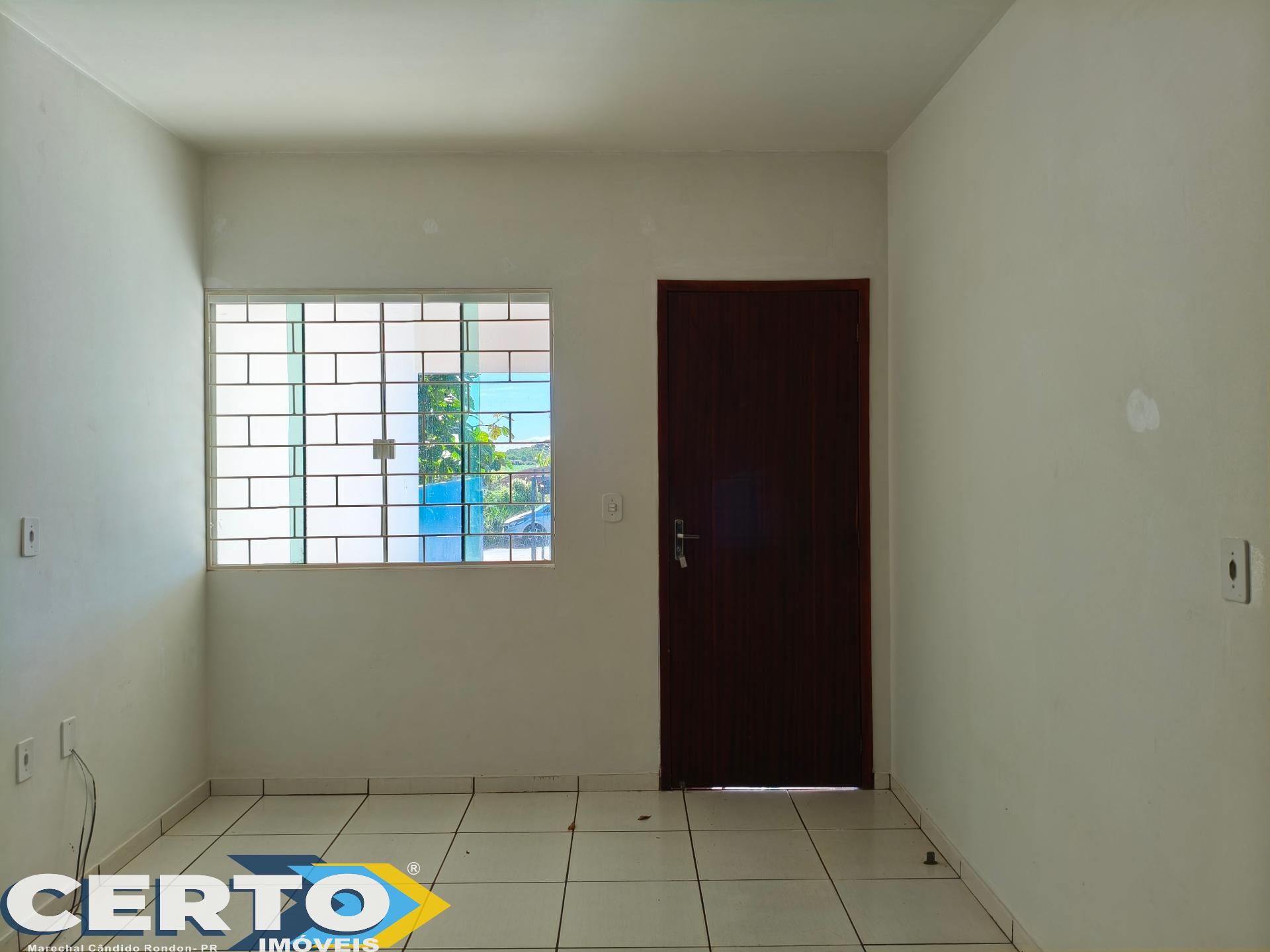 CASA NO LOTEAMENTO RODA DÁGUA