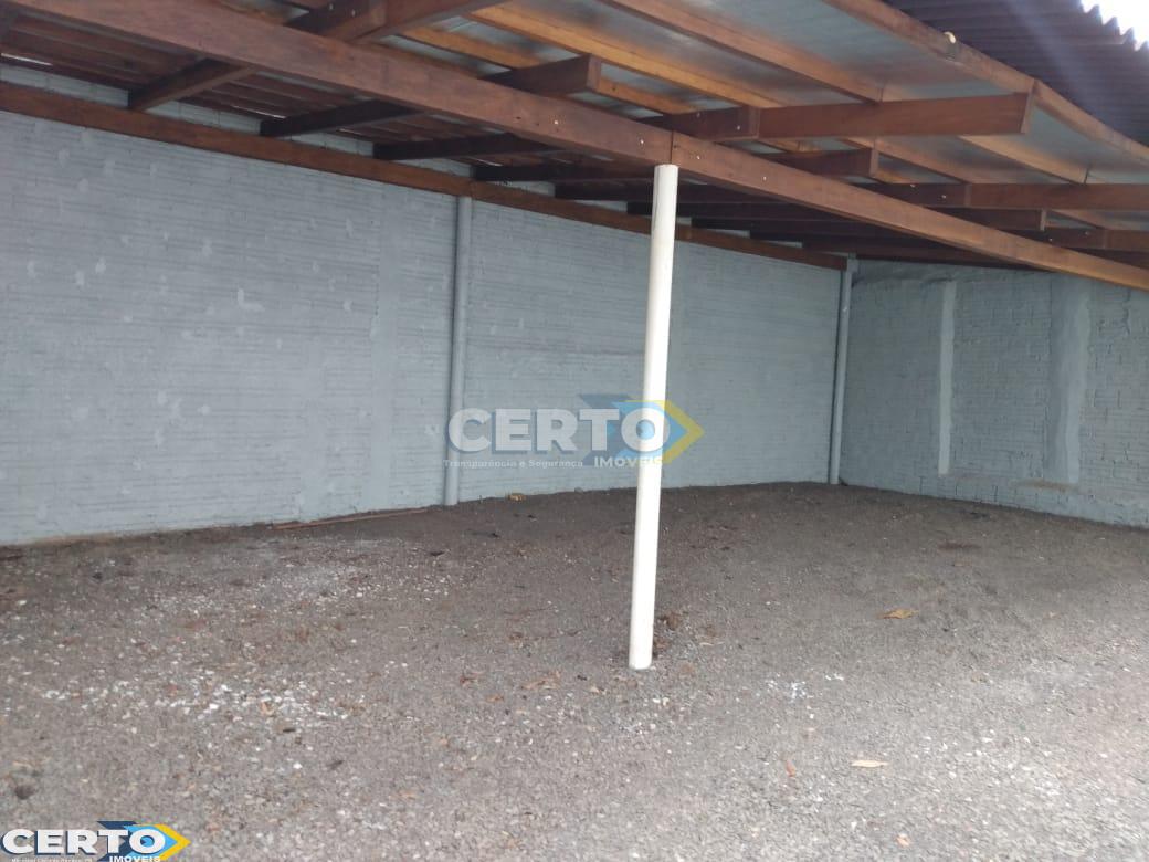 PRDIO COM SALA COMERCIAL E APARTAMENTO VENDA NO CENTRO