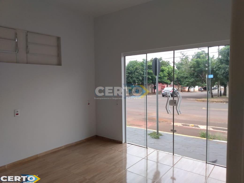 PRDIO COM SALA COMERCIAL E APARTAMENTO VENDA NO CENTRO