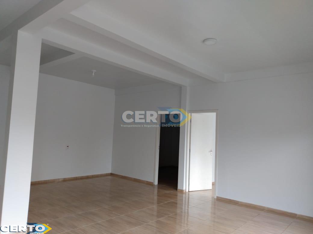 PRDIO COM SALA COMERCIAL E APARTAMENTO VENDA NO CENTRO