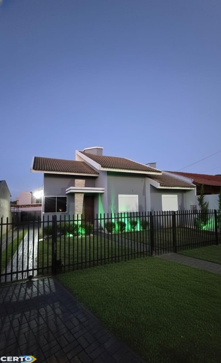 CASA VENDA COM PISCINA