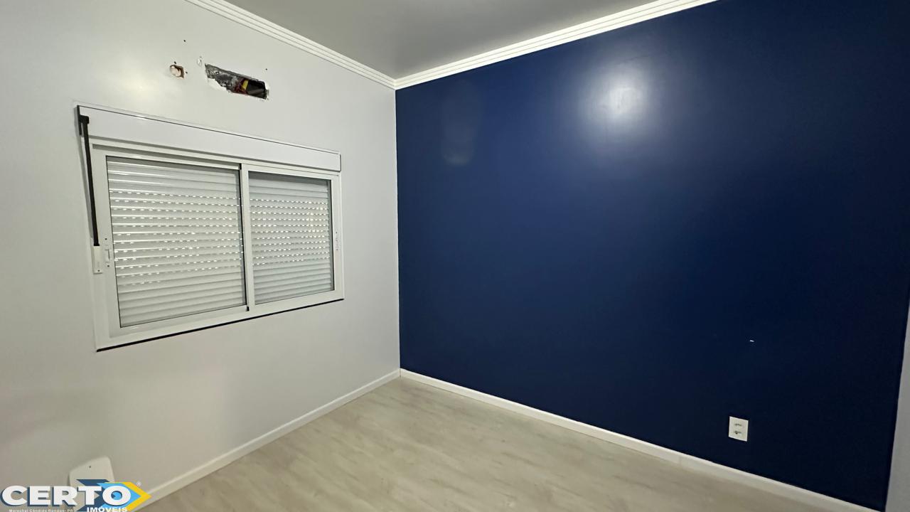 CASA VENDA COM PISCINA