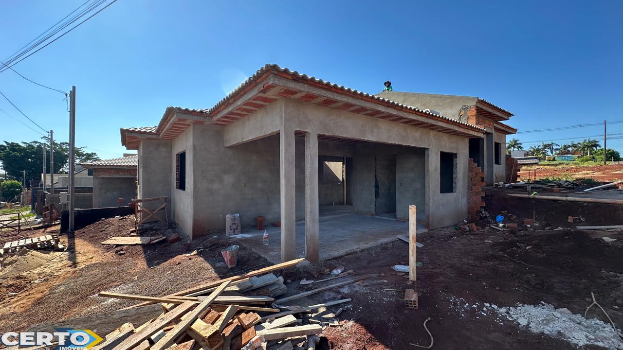 CASA À VENDA NO LOTEAMENTO VALE DO SOL