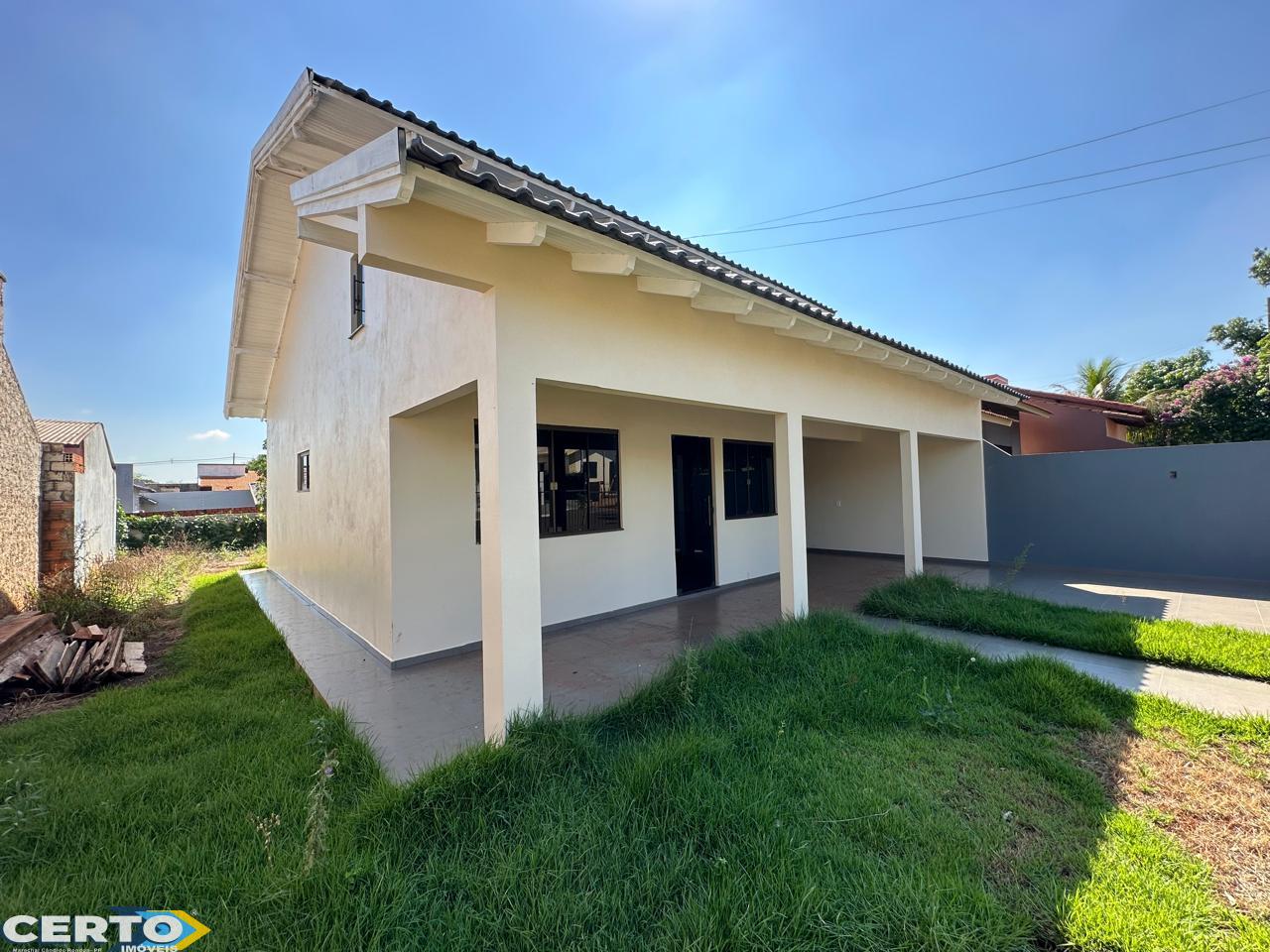 CASA À VENDA EM ENTRE RIOS DO OESTE-PR