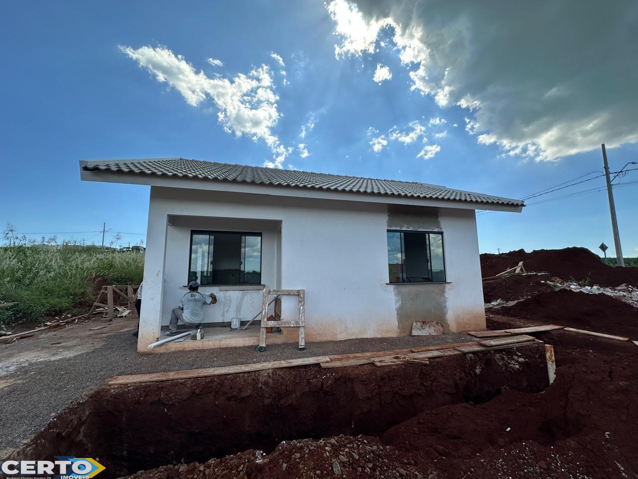 CASA À VENDA NO LOTEAMENTO FÊNIX