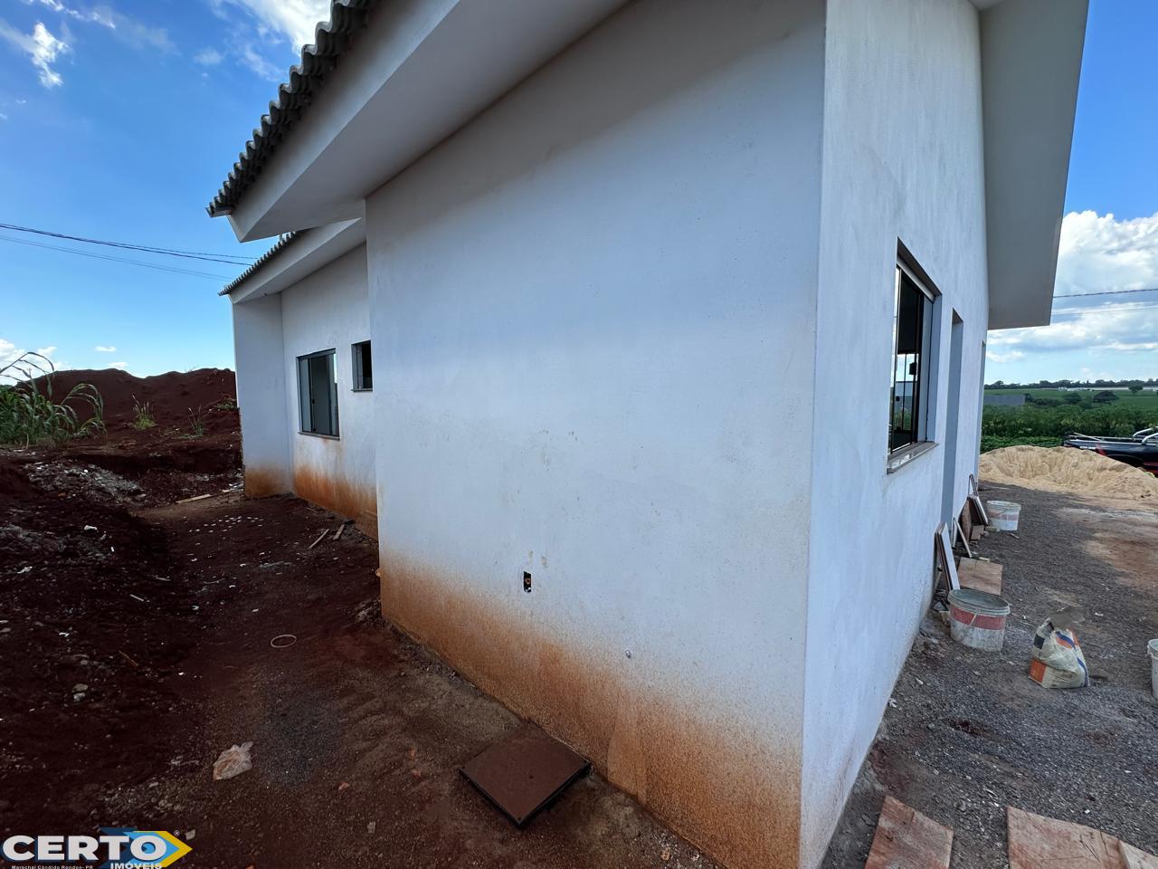 CASA À VENDA NO LOTEAMENTO FÊNIX