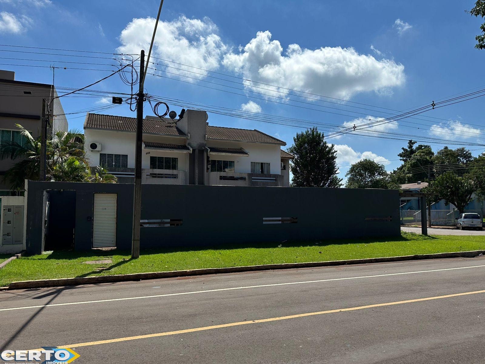 APARTAMENTO À VENDA NO CENTRO