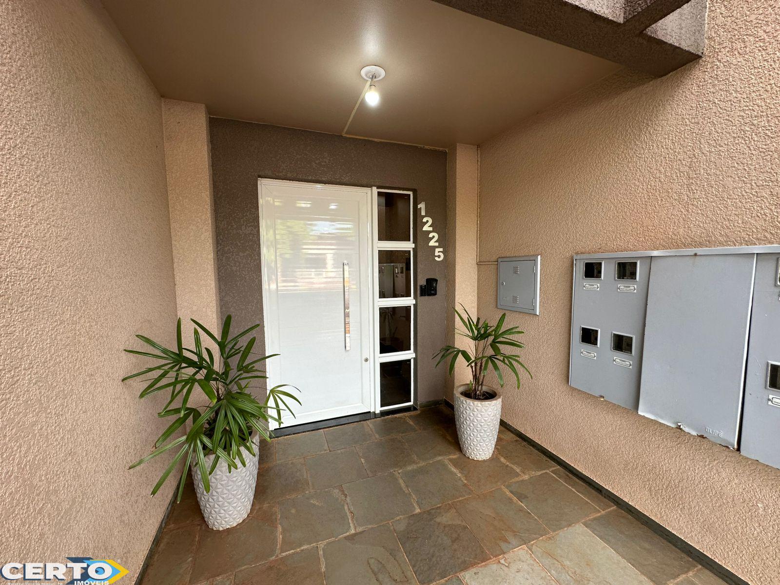 APARTAMENTO À VENDA NO CENTRO